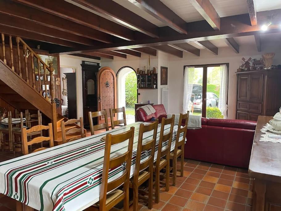 Maison Familiale Pays Basque Ahaxe-Alciette-Bascassan Zewnętrze zdjęcie