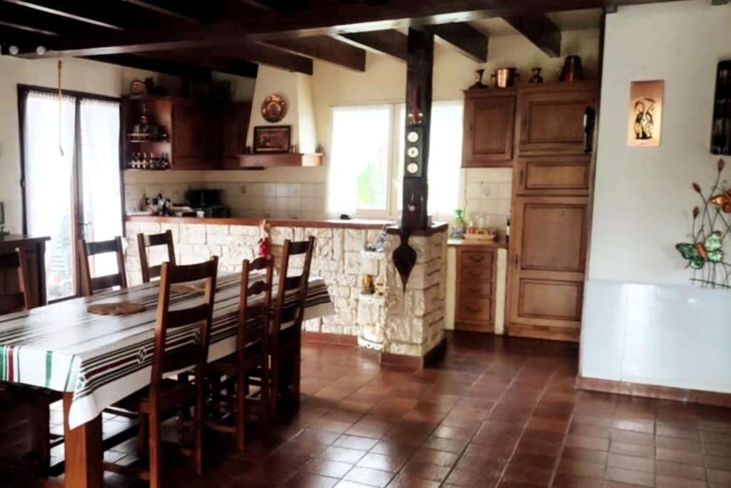 Maison Familiale Pays Basque Ahaxe-Alciette-Bascassan Zewnętrze zdjęcie