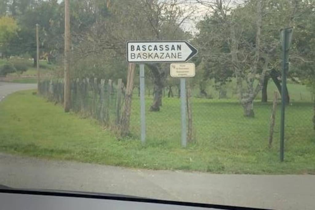 Maison Familiale Pays Basque Ahaxe-Alciette-Bascassan Zewnętrze zdjęcie